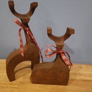 Wooden Reindeer Nesting Deer Shelf Sitter Decor Holiday Bow Nest Into Each Other